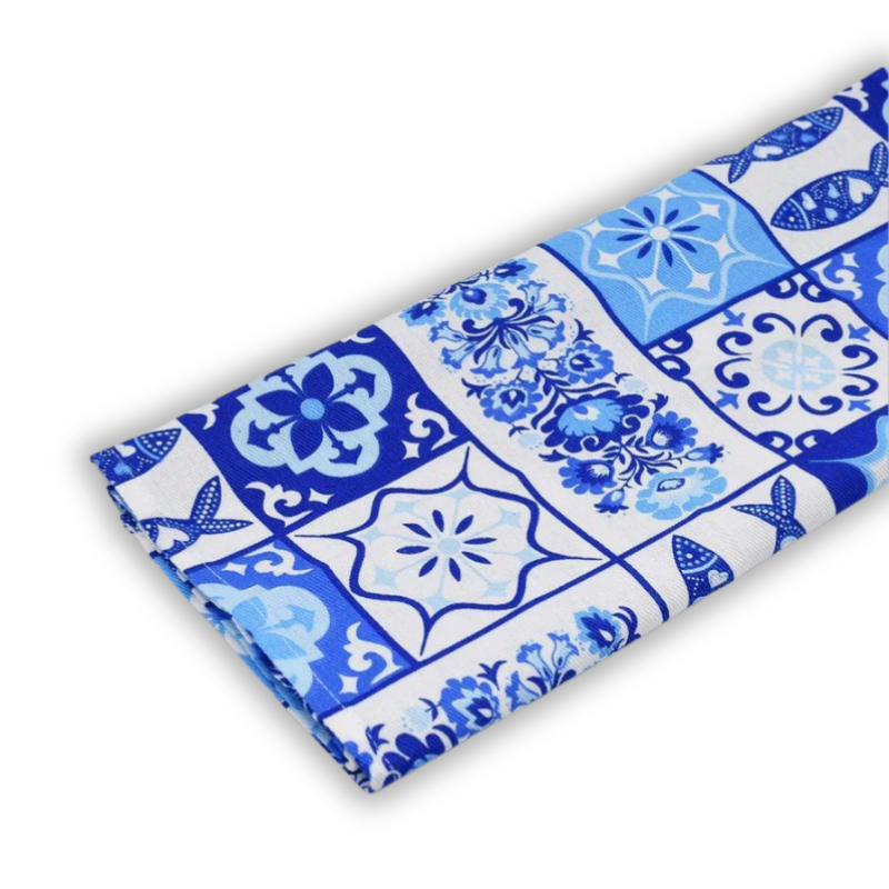Cotton kitchen towel from Portugal color tiles and sardines, gift from Portugal, portuguese souvenir, Portuguese home decor, decorative tea towel Lisbon
