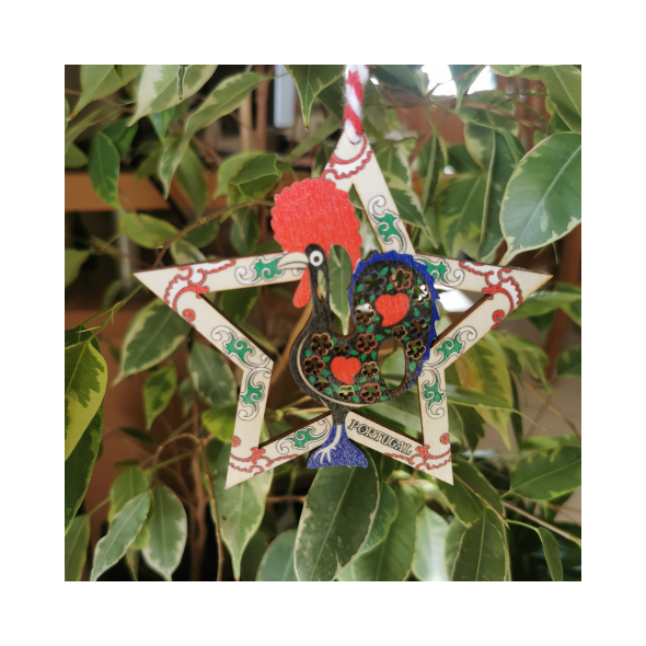 wooden star Christmas ornament from Portugal with traditional Portuguese rooster Galo de Barcelos, great secret santa gift from Portugal, Portuguese Christmas tree decor,  Portuguese gift mum grandma friend cooworker employee