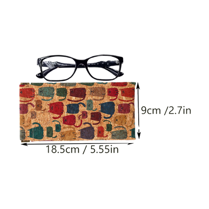 Size view of the cork glasses case, soft and vegan-friendly, sunglasses pouch with cats pattern, perfect cat lover gift
